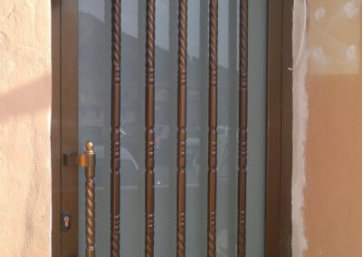 Puerta en Alhama de Aragón - Aluminios Ernesto