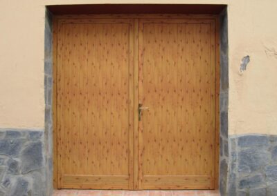 Puerta en Calatayud - Aluminios Ernesto