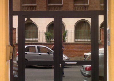 Puerta en Calatayud - Aluminios Ernesto